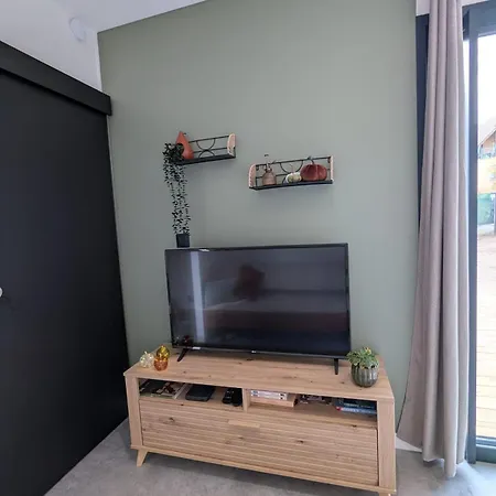 Vakantiehuis L'hortensia Rose *